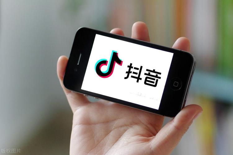 抖音发布作品没播放量怎么办_抖音作品播放量为零原因_抖音